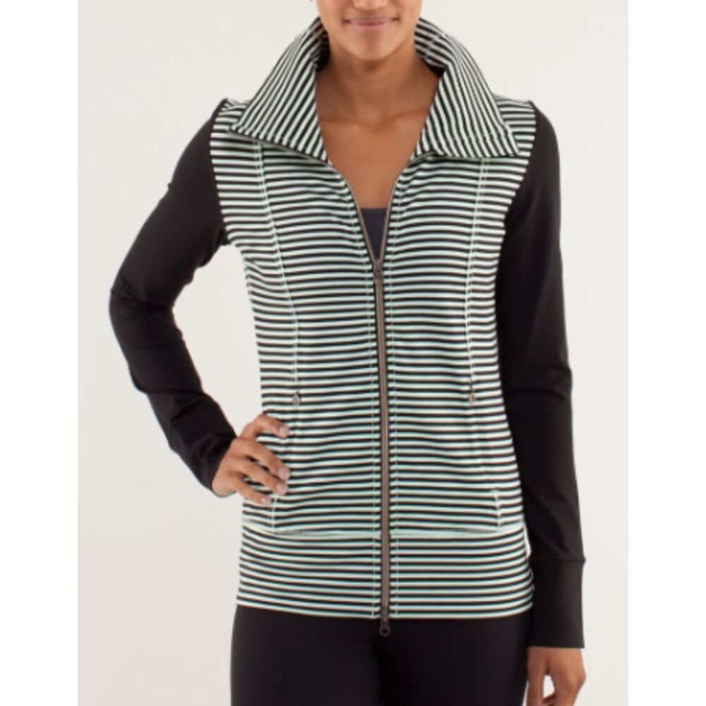 Lululemon Women's Daily Yoga Jacket Classic Stripe Mint Moment Black Size 4 XS
